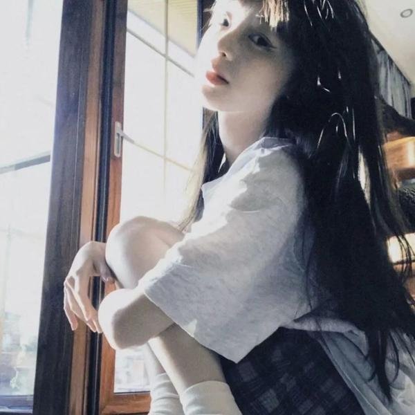 疯魔美女